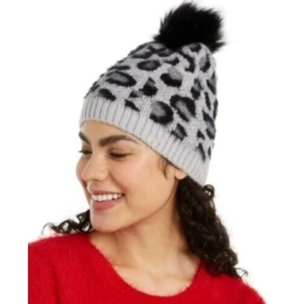 MSRP $33 Inc Fuzzy Animal-Print Beanie with Faux-Fur Pom Gray One Size NWT 20093